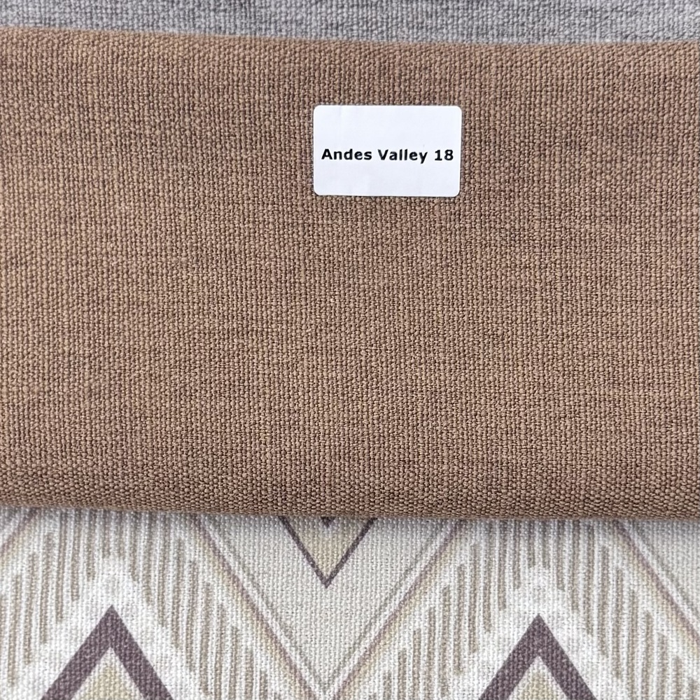 Andes Valley 18